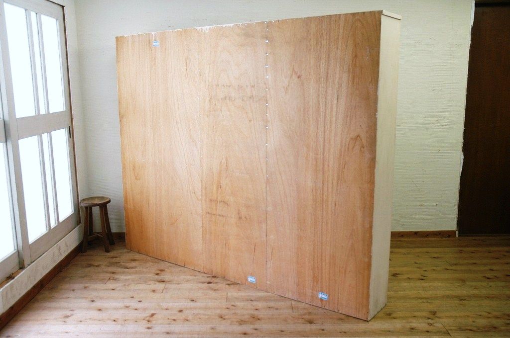 アンティーク家具　特大!ペンキの剥げた大きな飾り棚