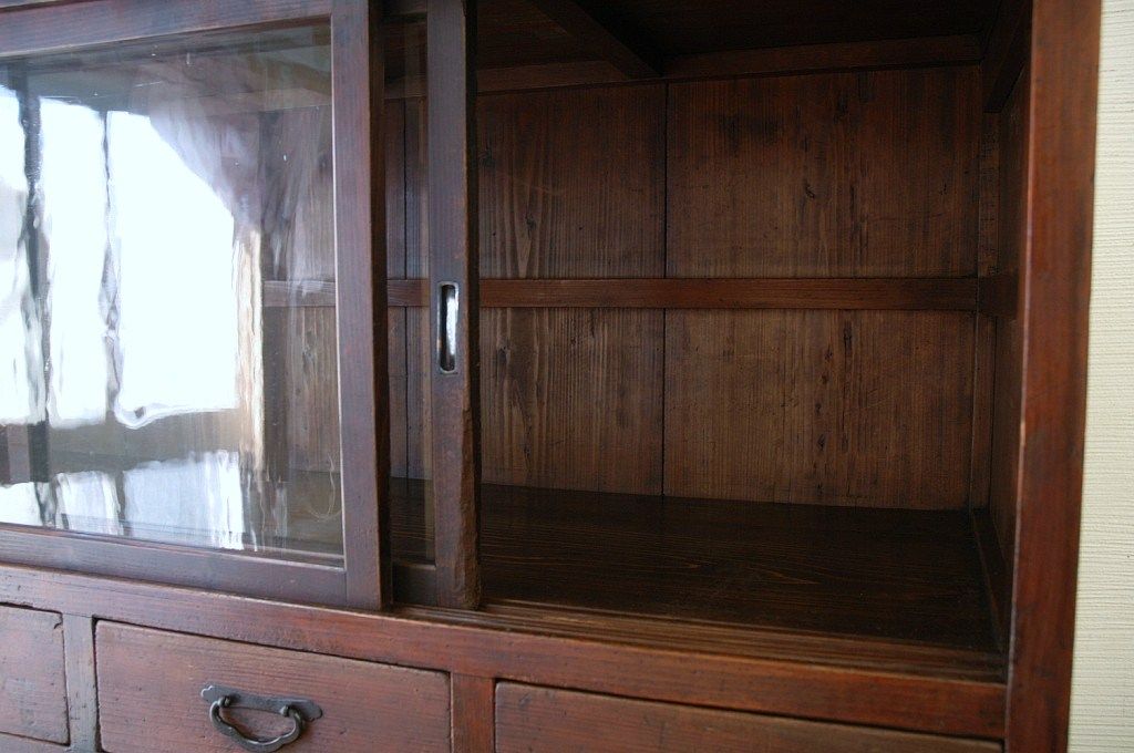 アンティーク家具　重厚!古い薬屋の大きな薬箪笥