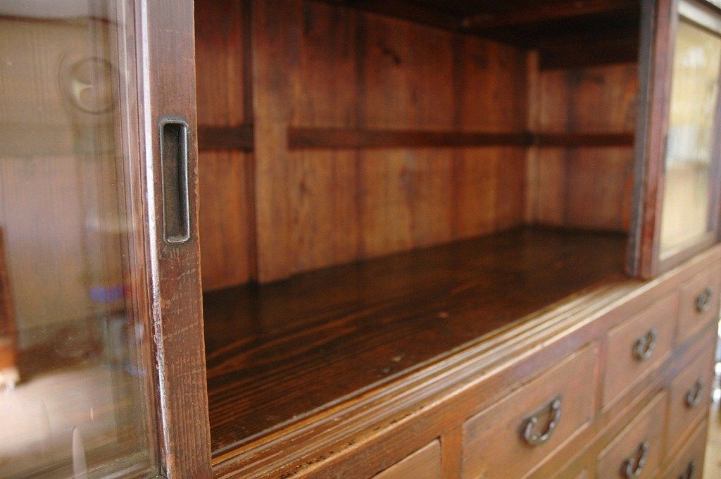 アンティーク家具　重厚!古い薬屋の大きな薬箪笥