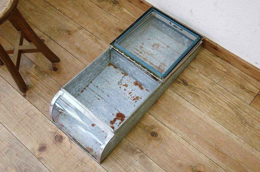 レトロ家具　古い駄菓子屋のレトロなブリキガラスケース23