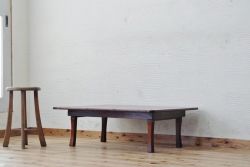 レトロ家具　古い栓材のレトロなちゃぶ台