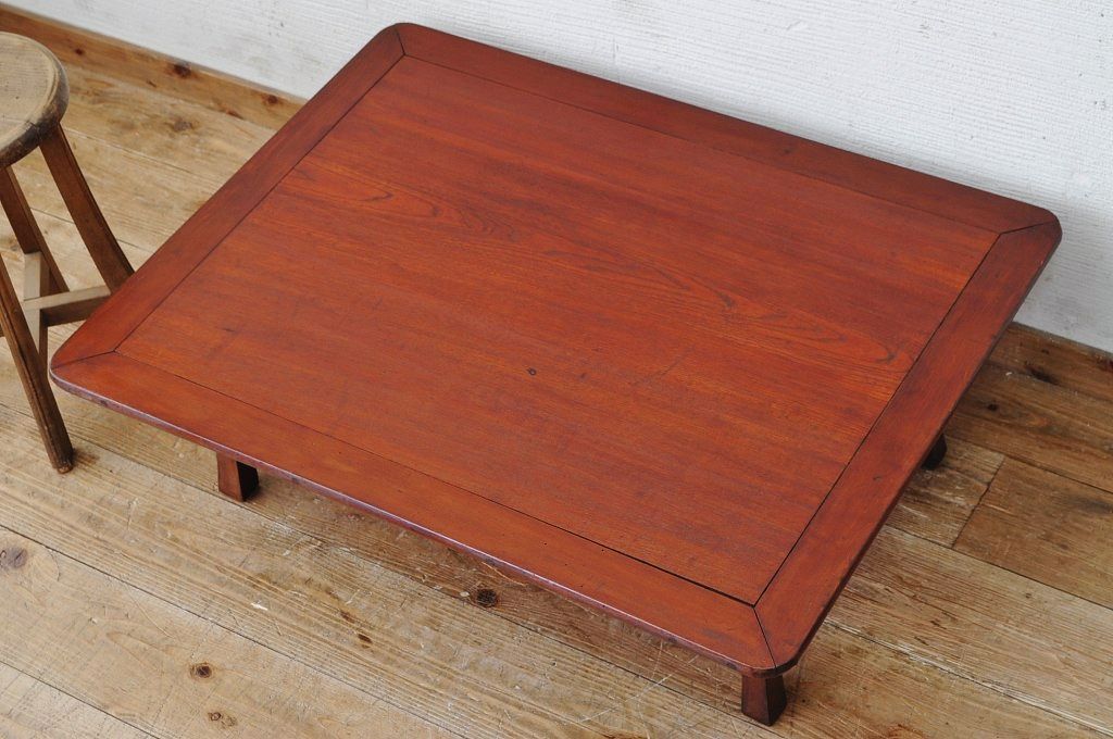 レトロ家具　古い栓材のレトロなちゃぶ台