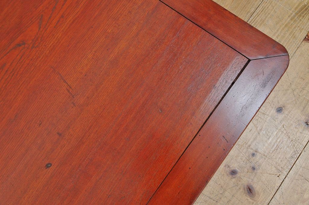 レトロ家具　古い栓材のレトロなちゃぶ台