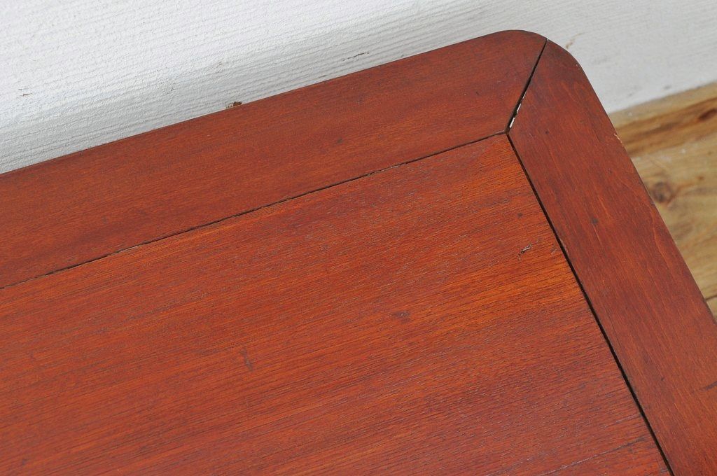 レトロ家具　古い栓材のレトロなちゃぶ台