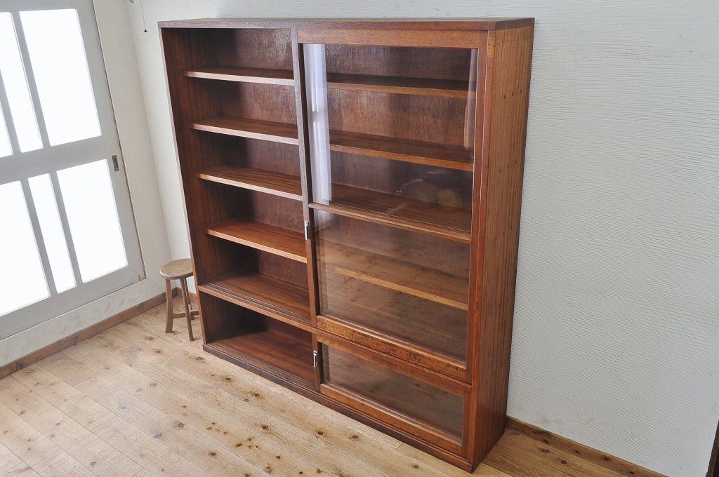 アンティーク家具　特大!古い木のシンプルな収納棚(本棚)