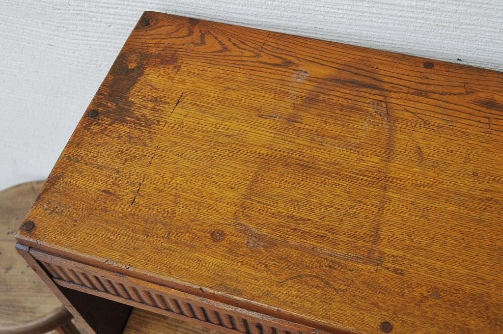 アンティーク家具　古い引き出し付き本棚