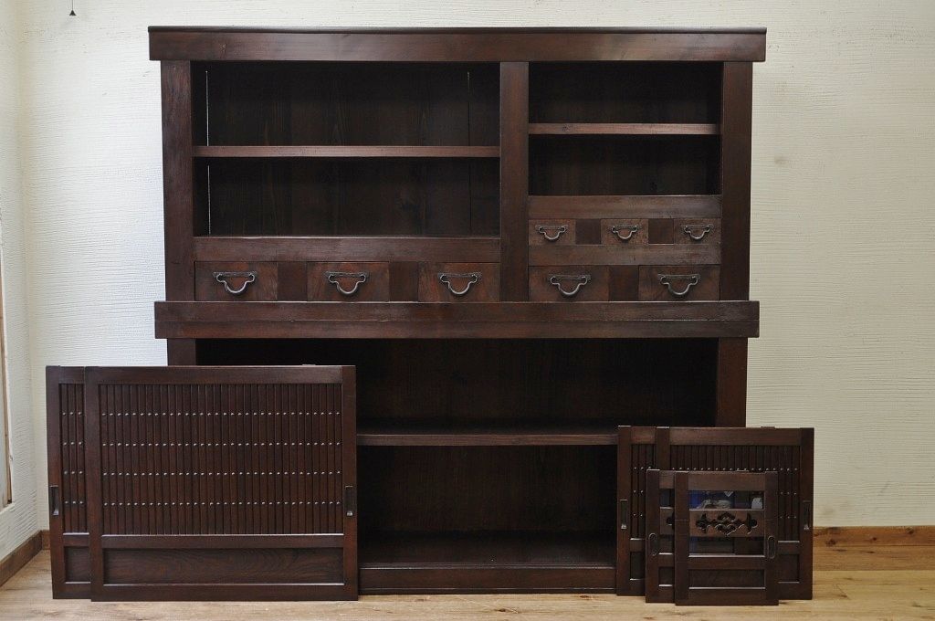 アンティーク家具　重厚!古い木の6尺水屋箪笥