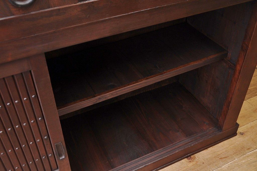 アンティーク家具　重厚!古い木の6尺水屋箪笥