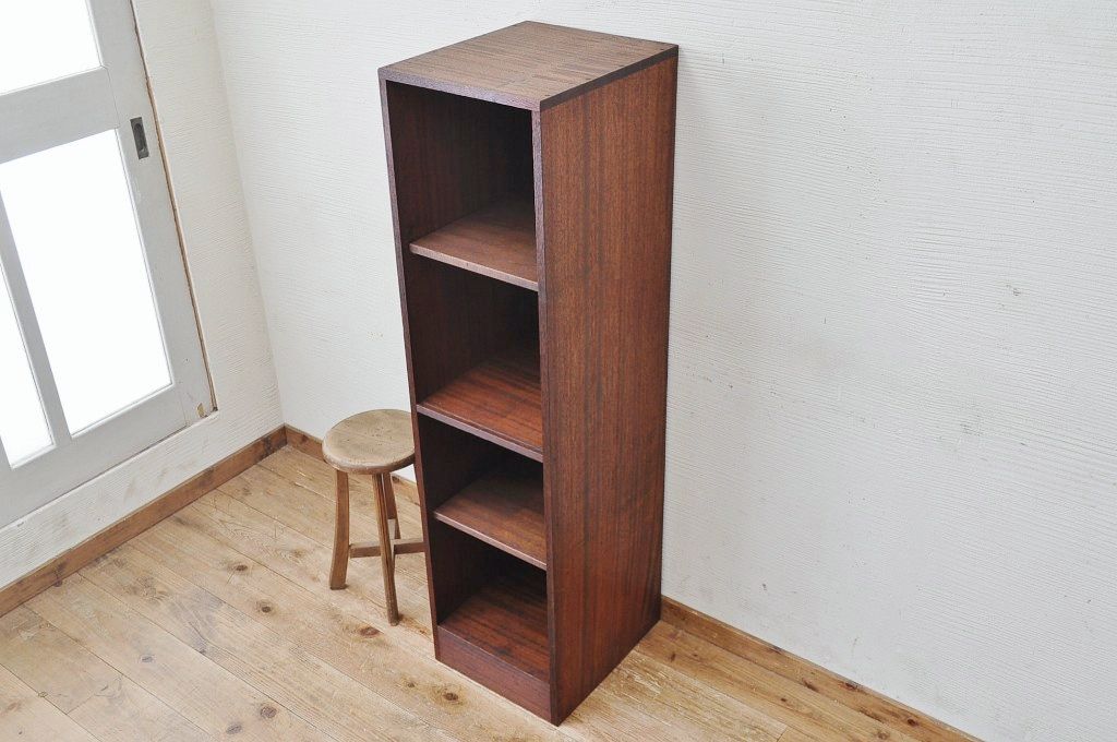 アンティーク家具　★古い木のシンプルな飾り棚(本棚)