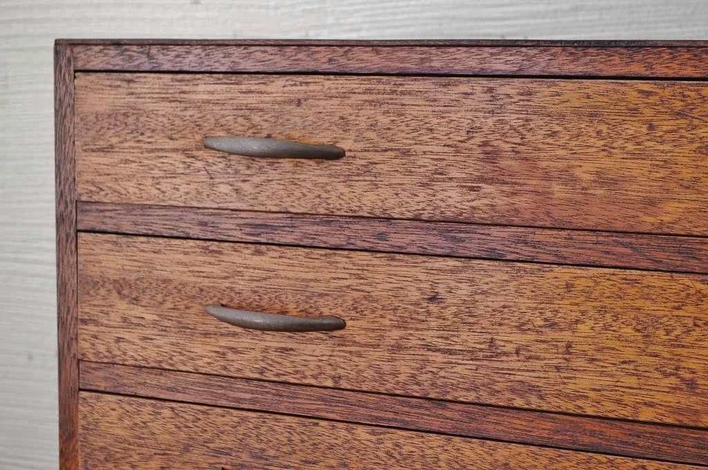 アンティーク家具　古い印刷工場の図面入れ引き出し4