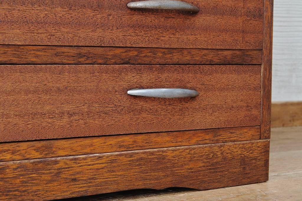 アンティーク家具　古い印刷工場の図面入れ引き出し4