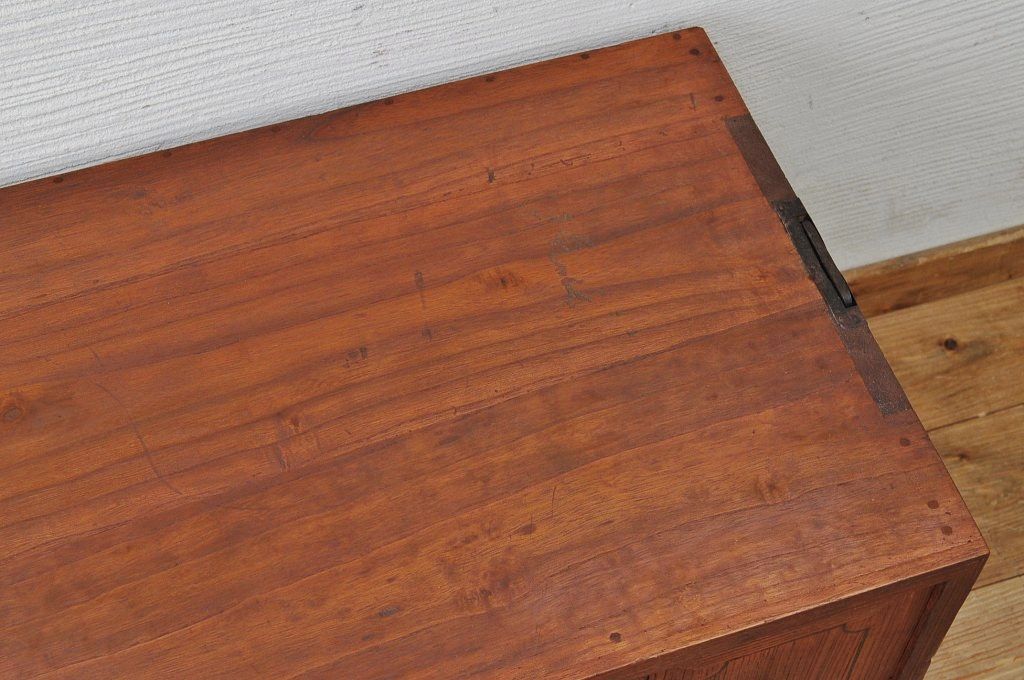 アンティーク家具　古い木のシンプルな引き出しローボード