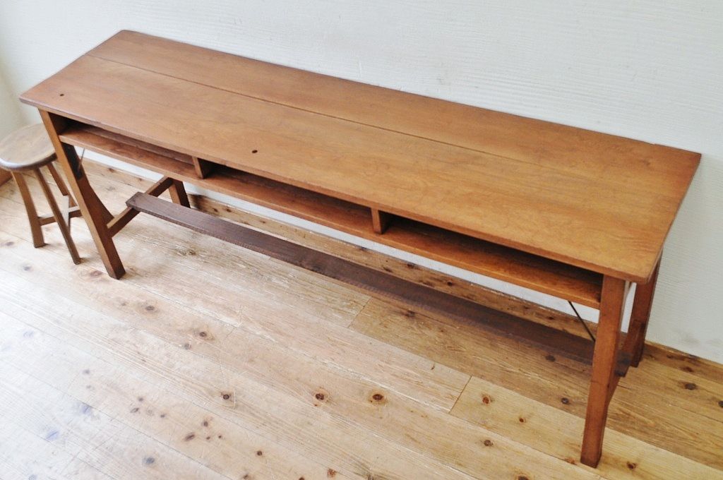 アンティーク家具　古いナラ材の横長作業台(机)2