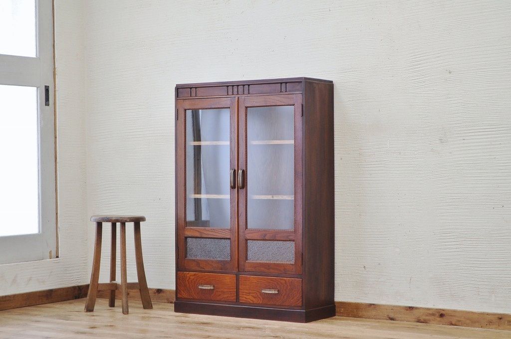 アンティーク家具　古い木の上質なダイヤガラス本箱