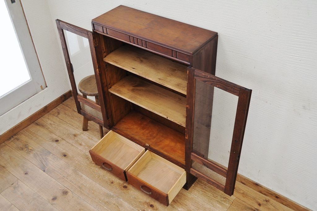 アンティーク家具　古い木の上質なダイヤガラス本箱