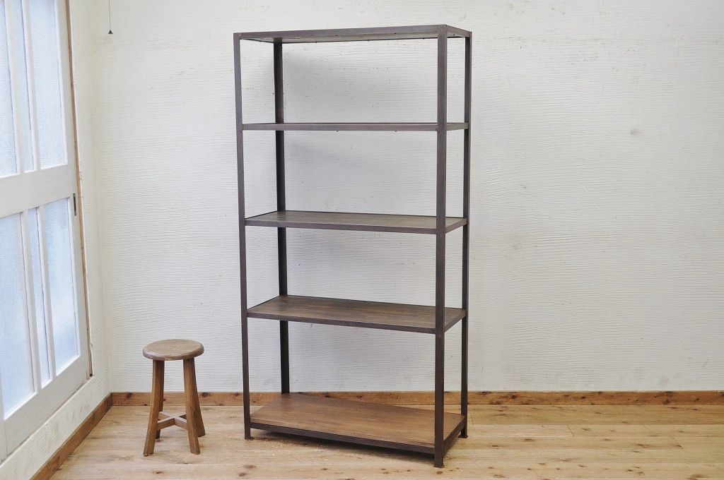 アンティーク家具　★重厚なアイアン飾り棚(小)　