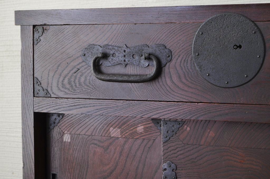 アンティーク家具　前面欅!古い商家のシックな帳場箪笥
