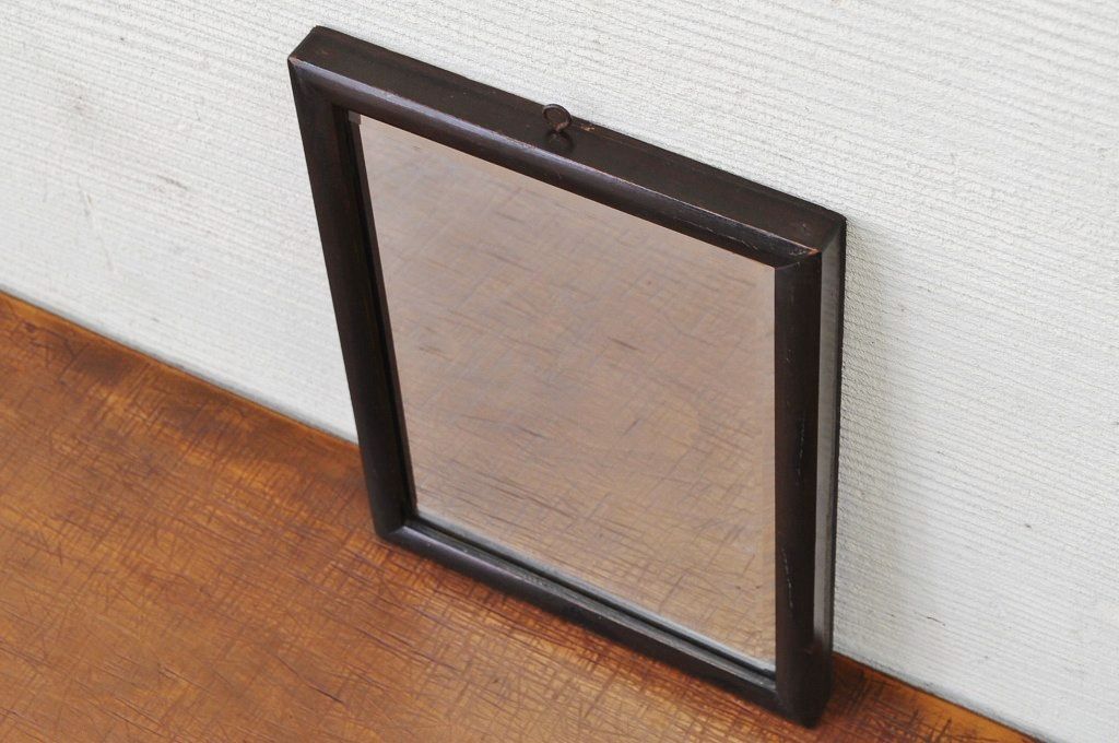 アンティーク雑貨　素敵な雰囲気!古い木の小さな鏡