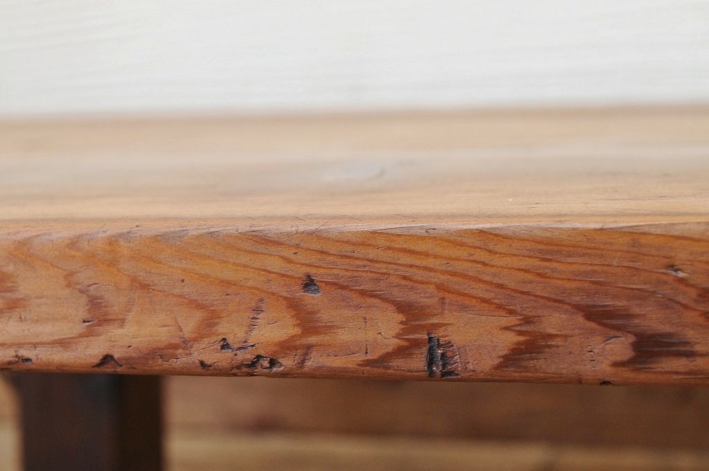 アンティーク家具　古い木味のシンプルなローテーブル(作業台)1