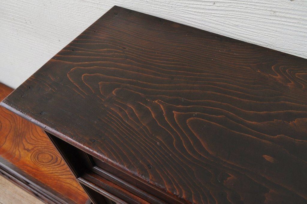アンティーク家具　最高級!古い欅材黒柿縁の茶箪笥