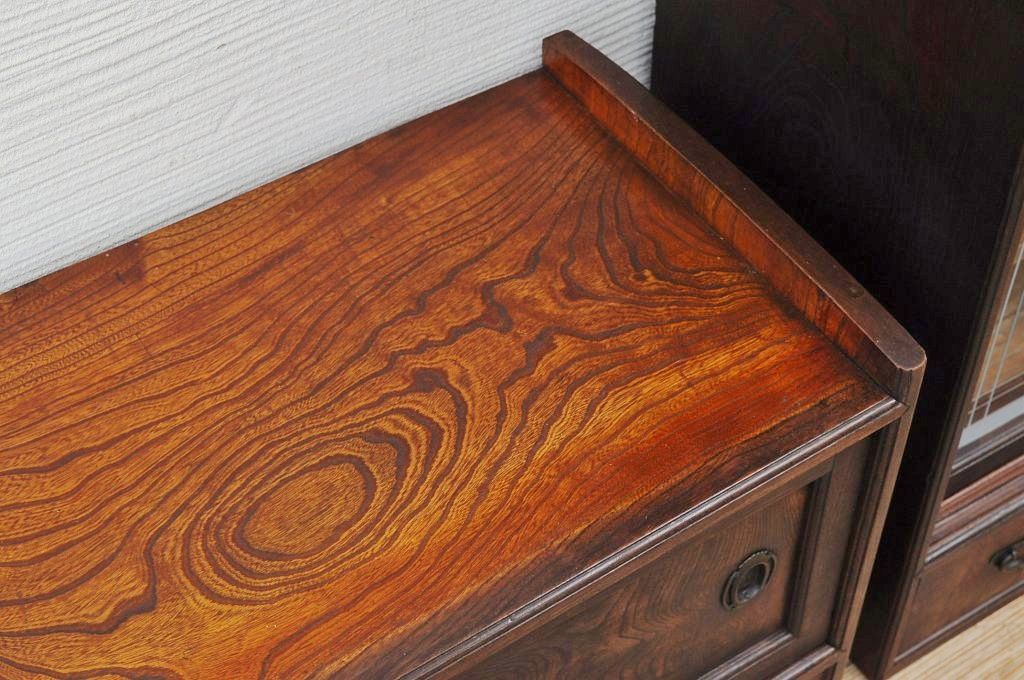 アンティーク家具　最高級!古い欅材黒柿縁の茶箪笥