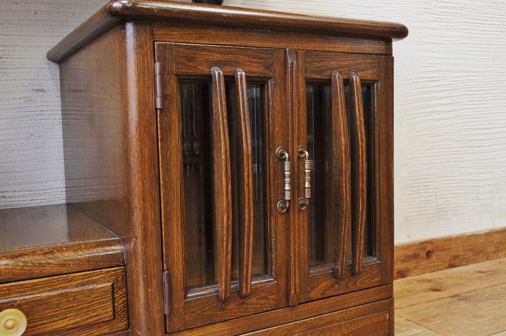 アンティーク家具　古いナラ材の変り型キャビネット(収納棚)