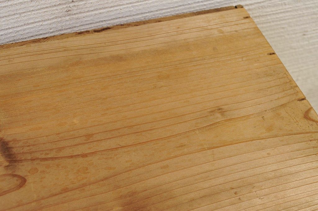 アンティーク家具　古い木味の小さな書類棚