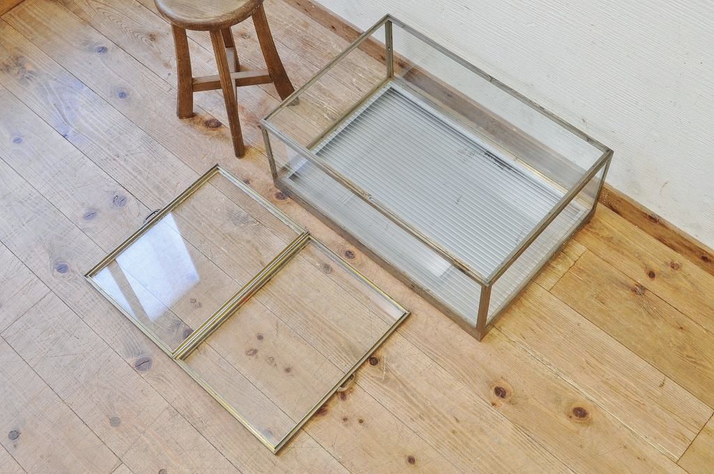 アンティーク家具　古い時計屋の真鍮製置き型ガラスケース(ショーケース)