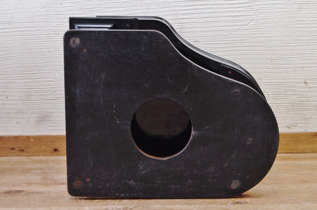 アンティーク雑貨　アンティーク! 貴重な日本楽器(山葉・ヤマハ)製ピアノ型の加湿器