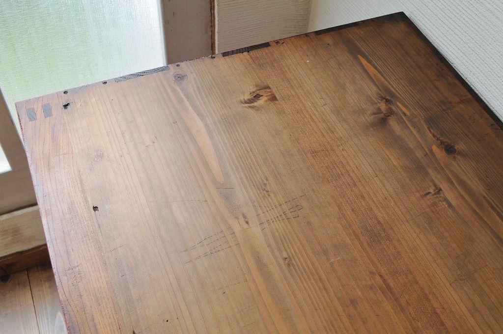 アンティーク家具　◇奇跡の状態漆の美しい前面欅二段重ね収納箪笥(水屋箪笥)