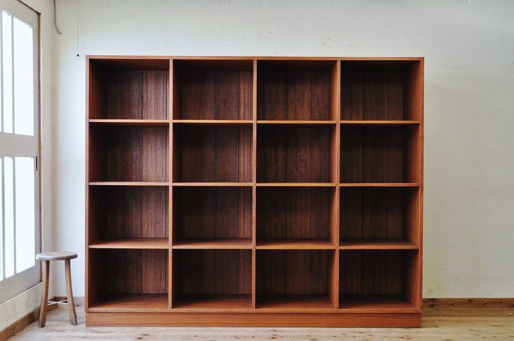 アンティーク家具　◆総無垢材の特大マス目棚(升目棚、飾り棚、陳列棚)4×4　8台有