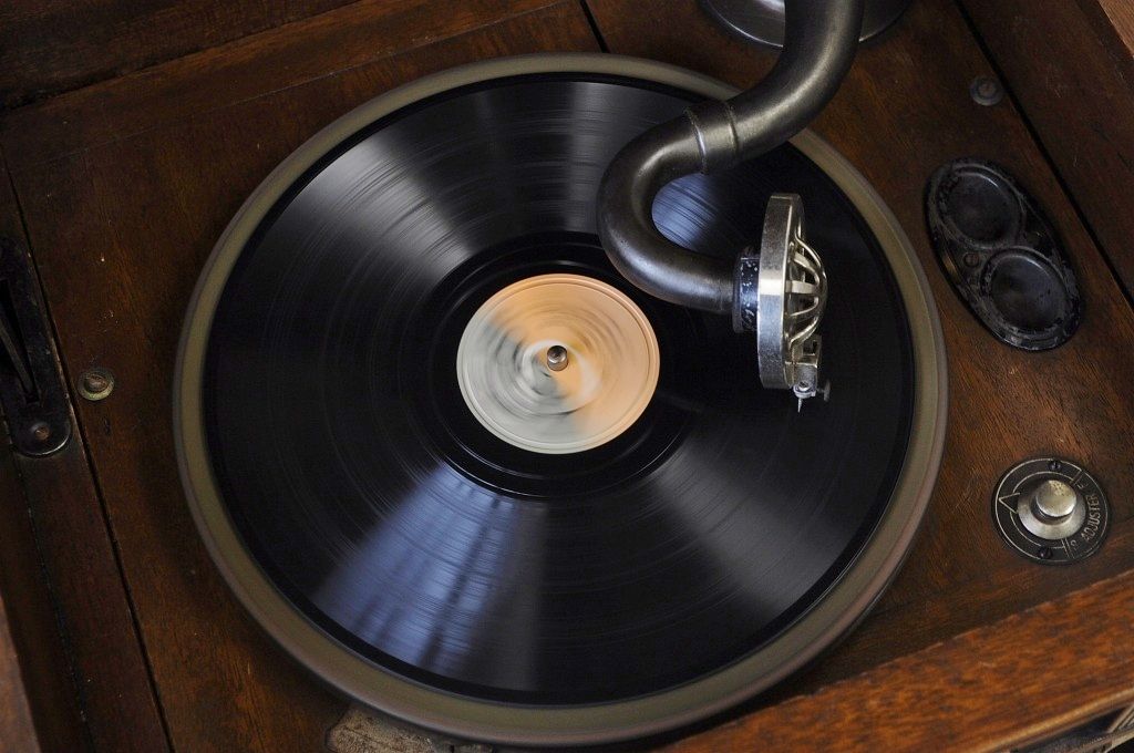 アンティーク雑貨　グラモフォン(GRAMOPHON)　アンティーク　蓄音機