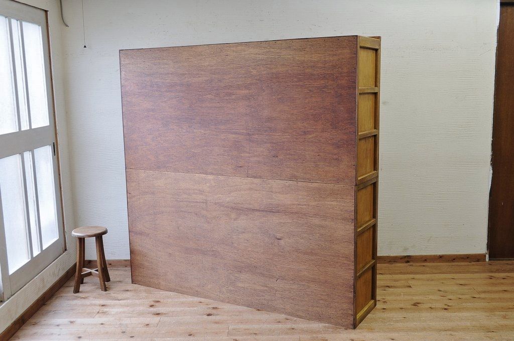 アンティーク家具　古いナラ材の大きな二段重ね収納棚(飾り棚・食器棚)