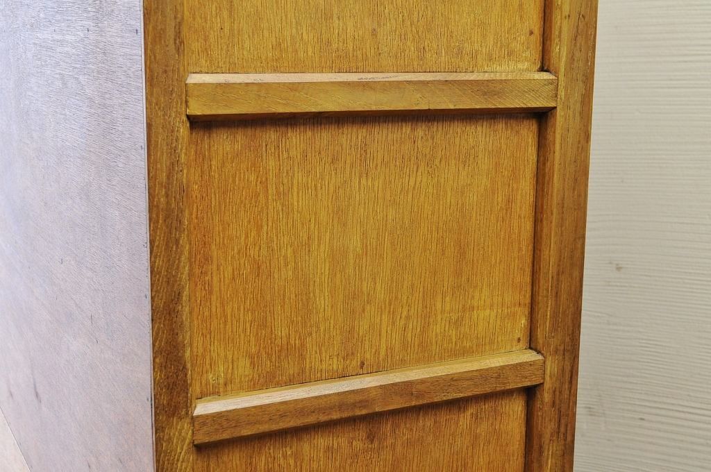 アンティーク家具　古いナラ材の大きな二段重ね収納棚(飾り棚・食器棚)