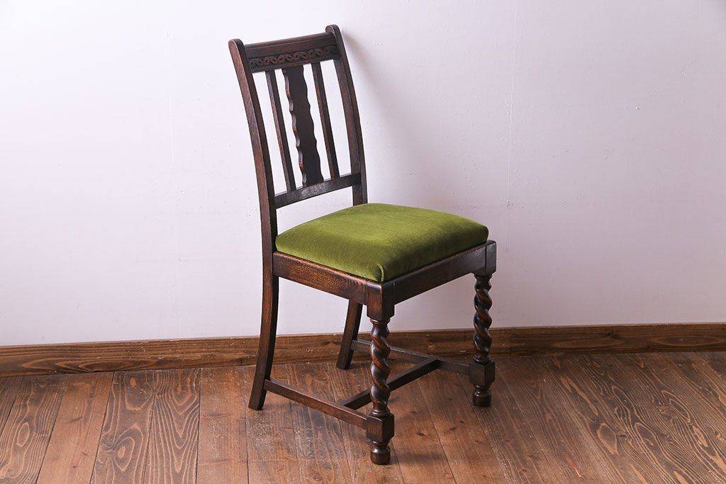 アンティーク家具　イギリスアンティーク　オーク材　シックなツイストレッグチェア(ダイニングチェア、イス)(2)(R-030316)
