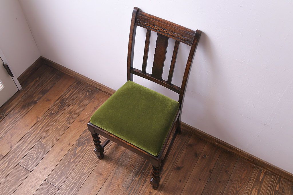 アンティーク家具　イギリスアンティーク　オーク材　シックなツイストレッグチェア(ダイニングチェア、イス)(2)(R-030316)