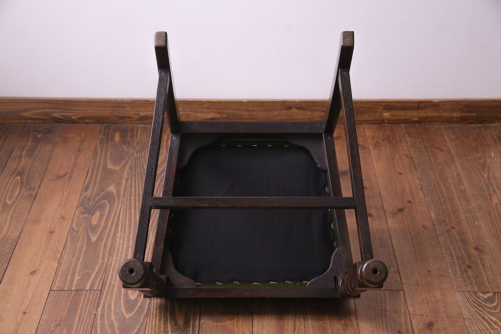 アンティーク家具　イギリスアンティーク　オーク材　シックなツイストレッグチェア(ダイニングチェア、イス)(2)(R-030316)