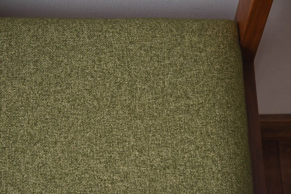 北欧テイスト家具　チーク材　シンプルなビンテージチェア(ダイニングチェア、イス)(1)(R-030330)