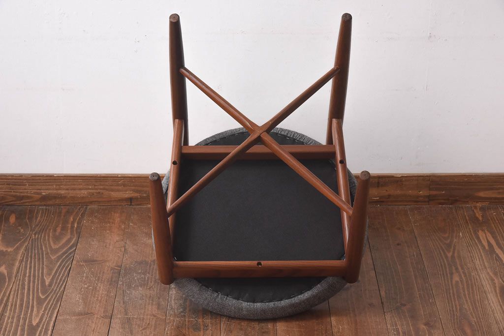 アンティーク家具　G-PLAN(ジープラン)　Fresco(フレスコ)　落ち着いた印象のサーキュラーチェア(ダイニングチェア、椅子)(1)(R-030334)