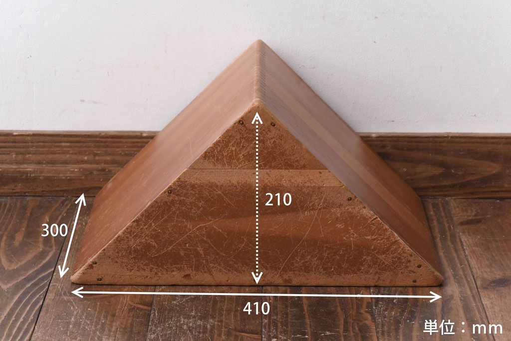 アンティーク雑貨　昭和レトロ　大きな積み木セット【三角形・大/2ヶ組】(飾り台、花台、ディスプレイ雑貨)