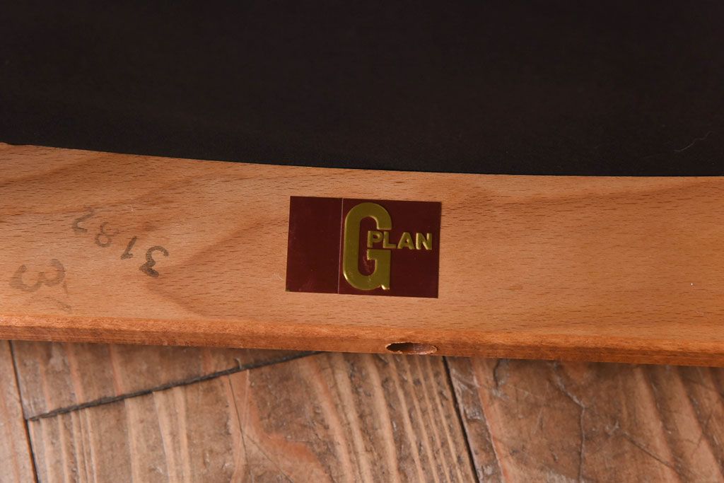 北欧家具　G-PLAN(ジープラン)　チーク材の温もり溢れるビンテージダイニングチェア(椅子)(R-030433)