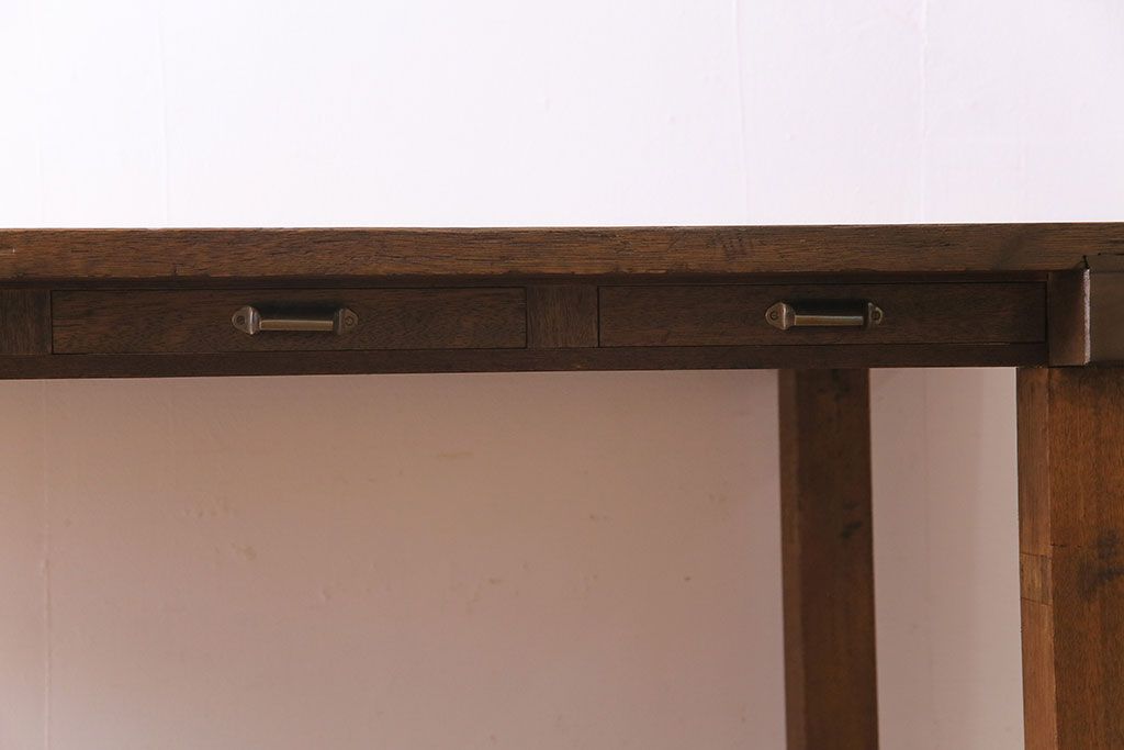 昭和レトロ　リメイク　懐かしさ感じる素朴な佇まいの作業テーブル(作業台、ダイニングテーブル)(2)