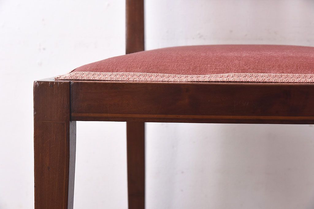 アンティーク家具　イギリスアンティーク　ウォールナット材　象嵌が魅力のクラシカルなチェア(ダイニングチェア、椅子)(2)