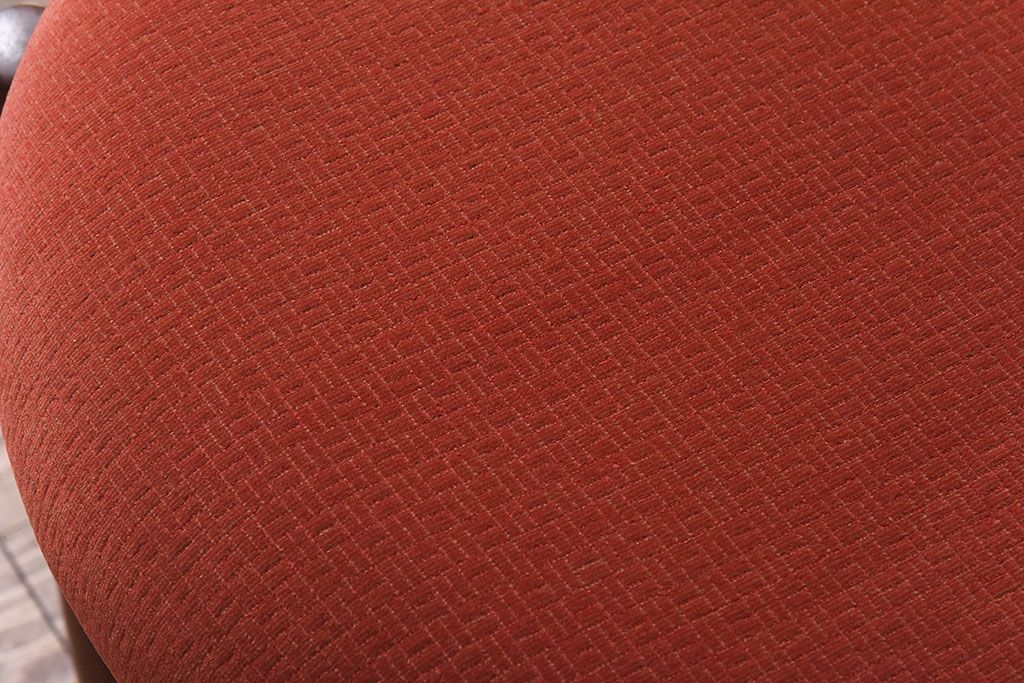 アンティーク家具　G-PLAN(ジープラン)　Fresco(フレスコ)　赤いファブリックが可愛いサーキュラーチェア(ダイニングチェア、椅子)(3)