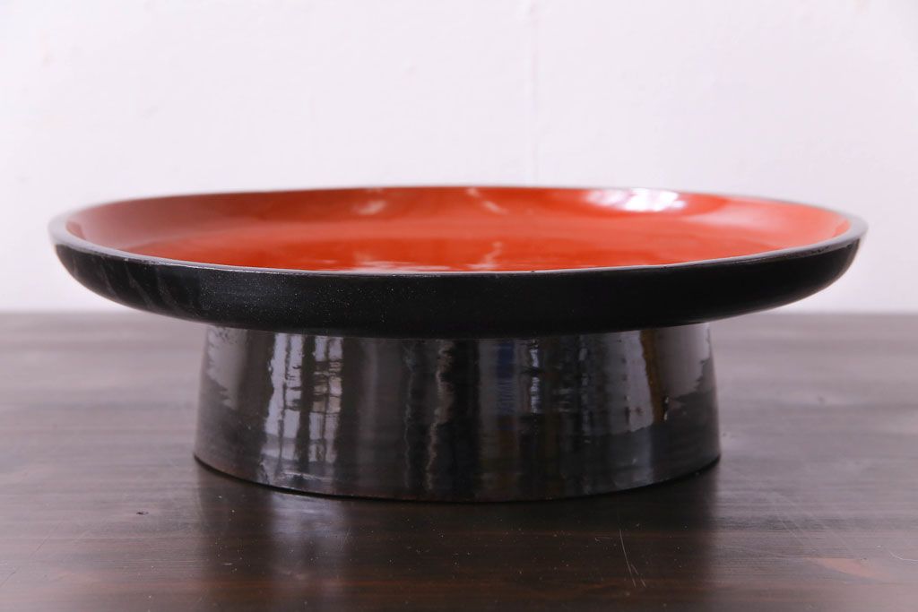 和製アンティーク　会津漆器　和の風情溢れる食卓におすすめの高台付き丸盆(丸膳)(1)
