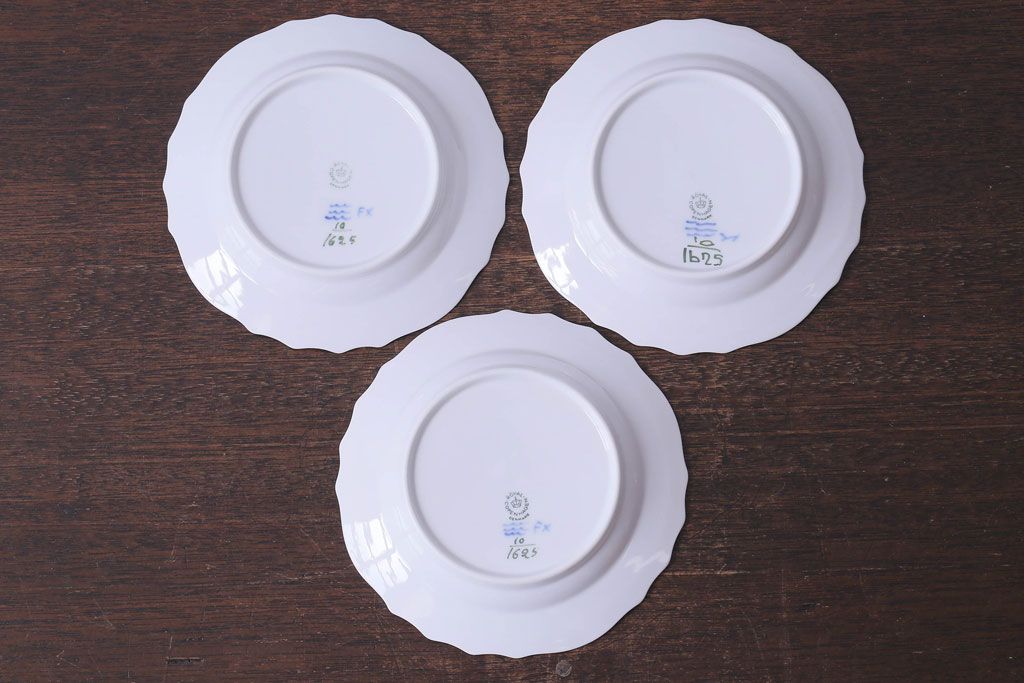 アンティーク雑貨　中古　ROYAL COPENHAGEN(ロイヤルコペンハーゲン)　ブルーフラワー　カーブ　17.5cmプレート(洋食器)3枚セット