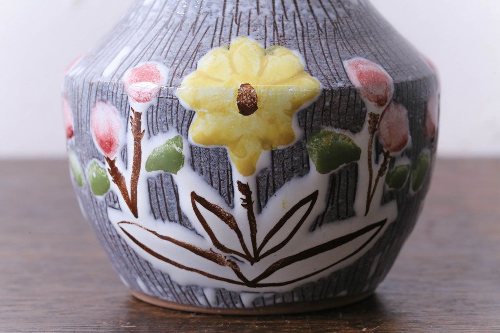 アンティーク雑貨　北欧ビンテージ　LAHOLM(ラホルム)　花の絵柄が可愛らしいフラワーベース(一輪挿し、花瓶)
