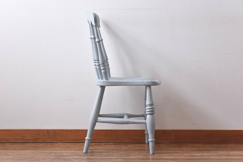 アンティーク家具　イギリスアンティーク　シャビーシックな淡いカラーがお洒落なペイントチェア(椅子、ヴィクトリアンチェア)(1)