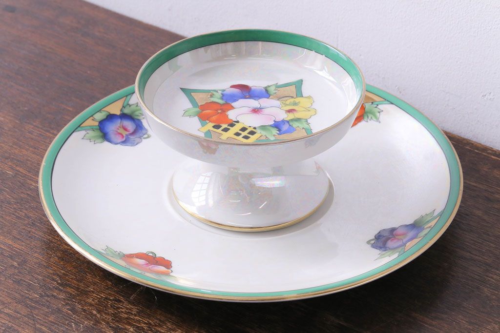 オールドノリタケ(Noritake、則武)　パール加工が施されたコンポート(脚付き盛り付け皿、果物皿、洋食器)