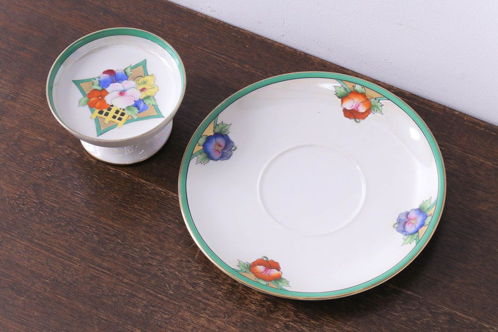 オールドノリタケ(Noritake、則武)　パール加工が施されたコンポート(脚付き盛り付け皿、果物皿、洋食器)